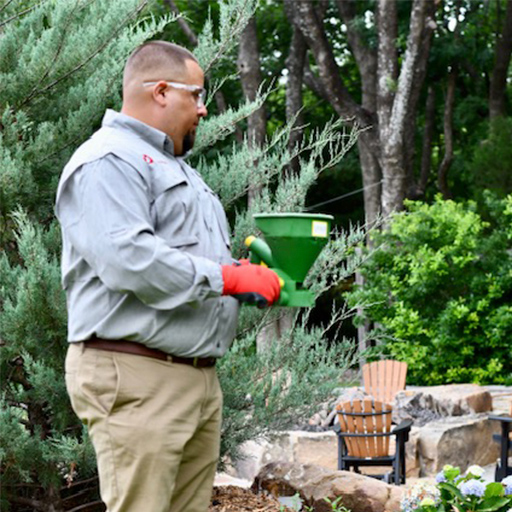 Abracadabra Lawn Pest & Weed Control — Image 1