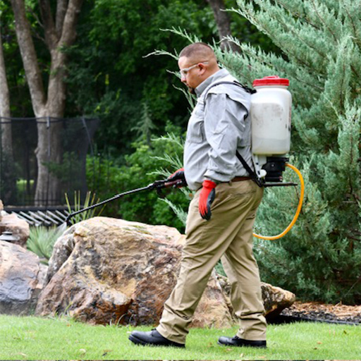 Abracadabra Lawn Pest & Weed Control — Image 4