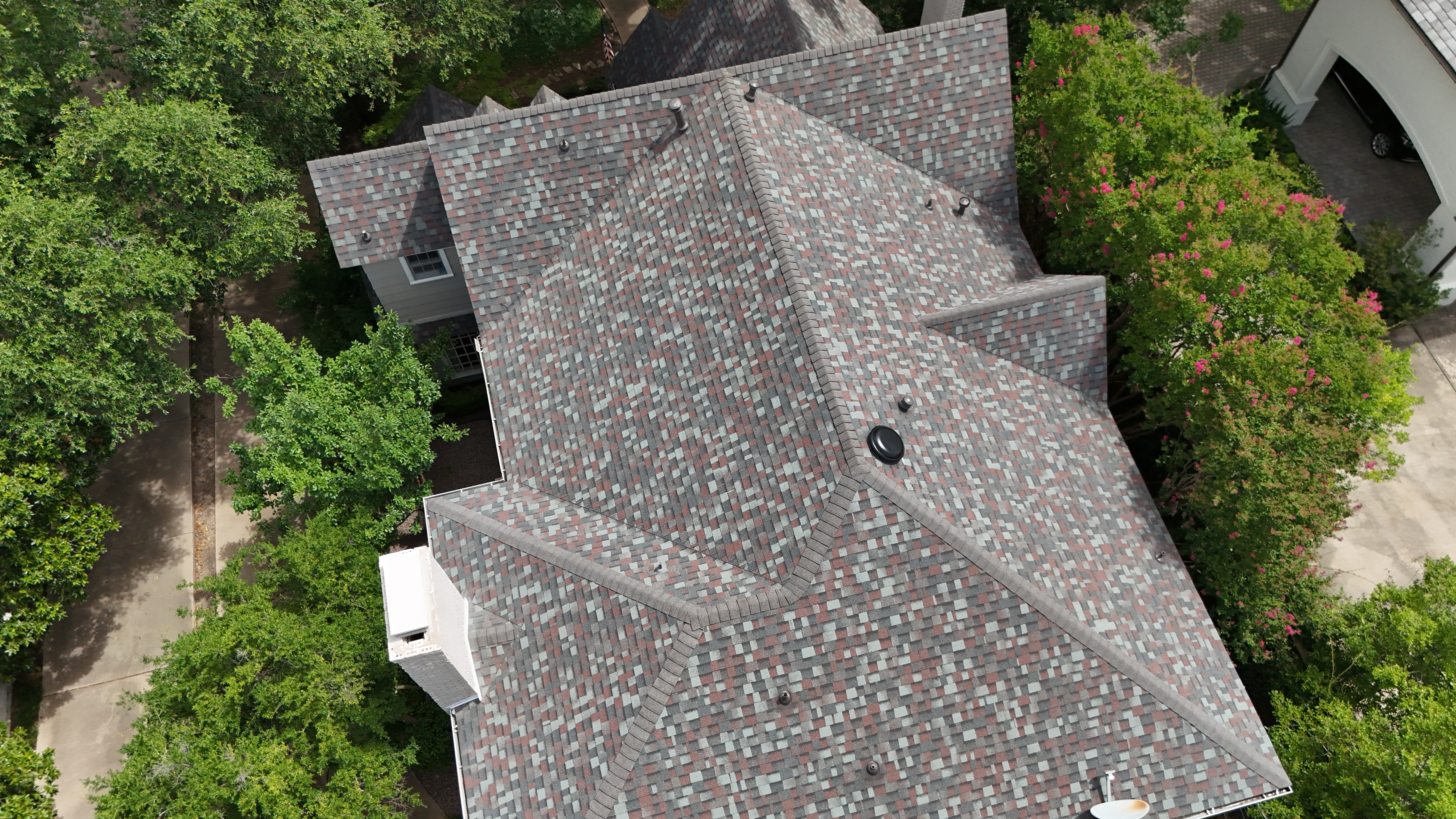 Centennial Contracting & Roofing — Image 4
