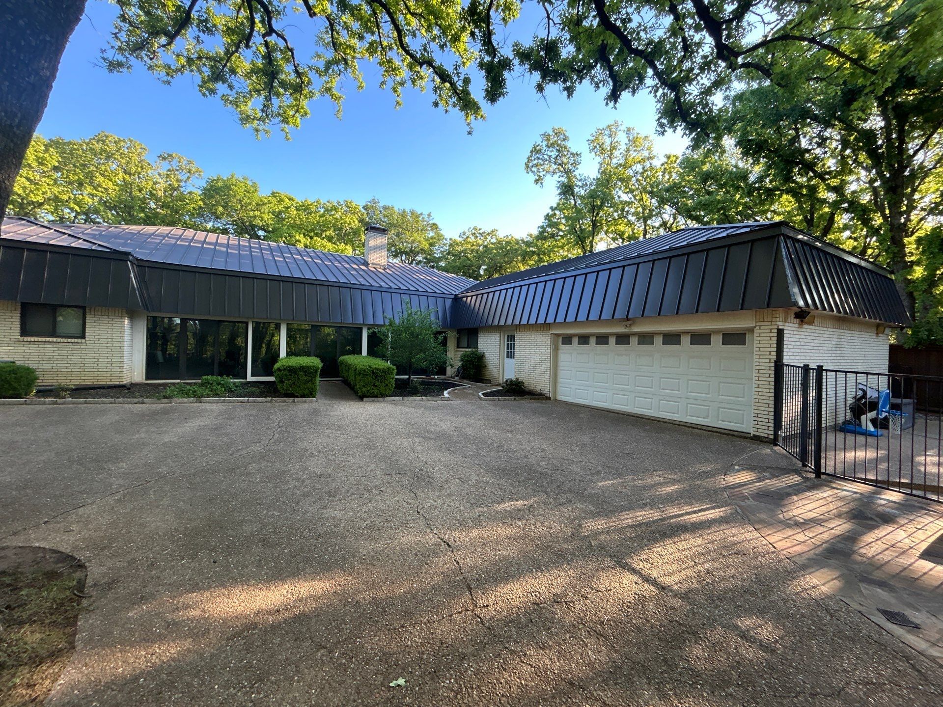 Centennial Contracting & Roofing — Image 6