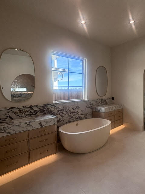 White Lion Paint Co — Image 3