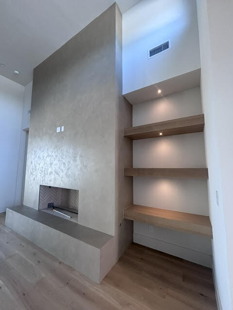 White Lion Paint Co — Image 6