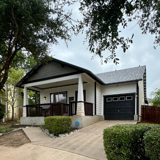 Zilker Roofing — Image 1